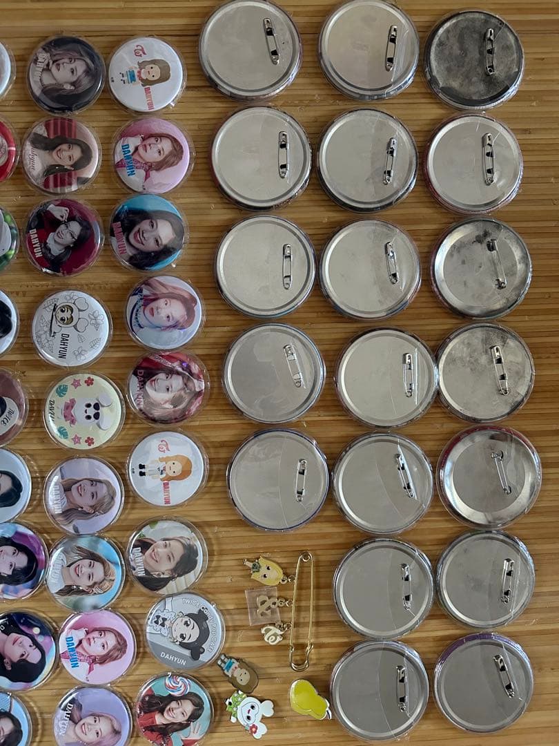 ダヒョン　缶バッチ　缶バッジ　痛バ　痛バック