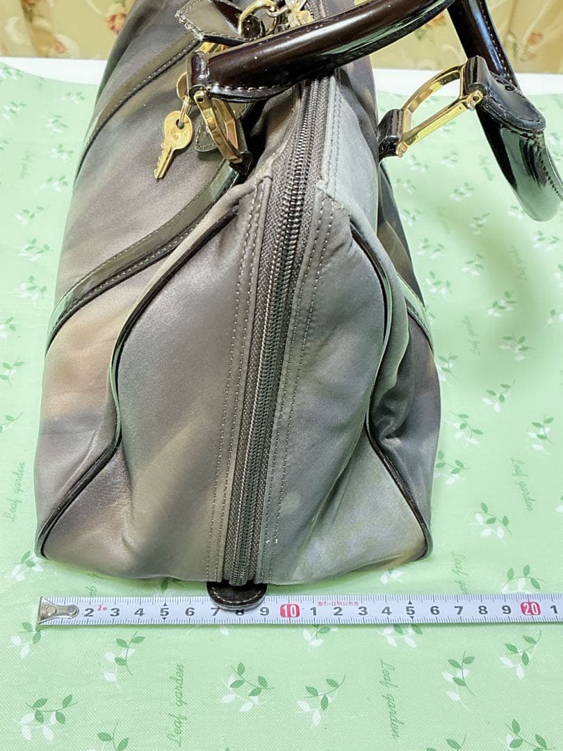 ディオールdiorブラウン ハンドバッグ