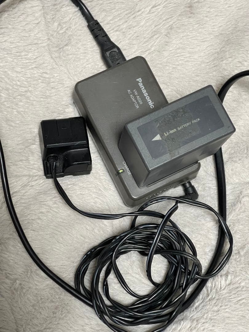 訳ありPanasonic AG-AC160 業務用カメラ バッテリーACアダブタ