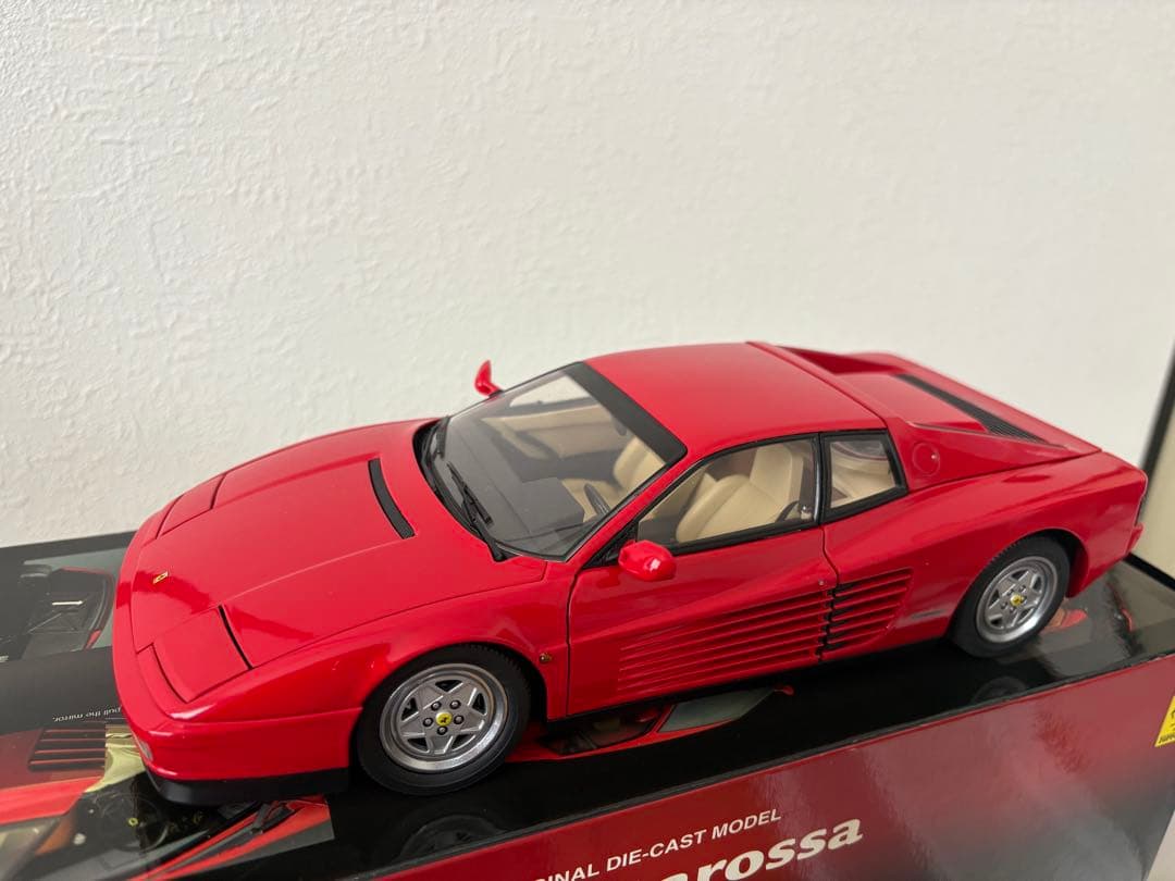 ミニカー KYOSHO 1:18 Ferrari Testarossa