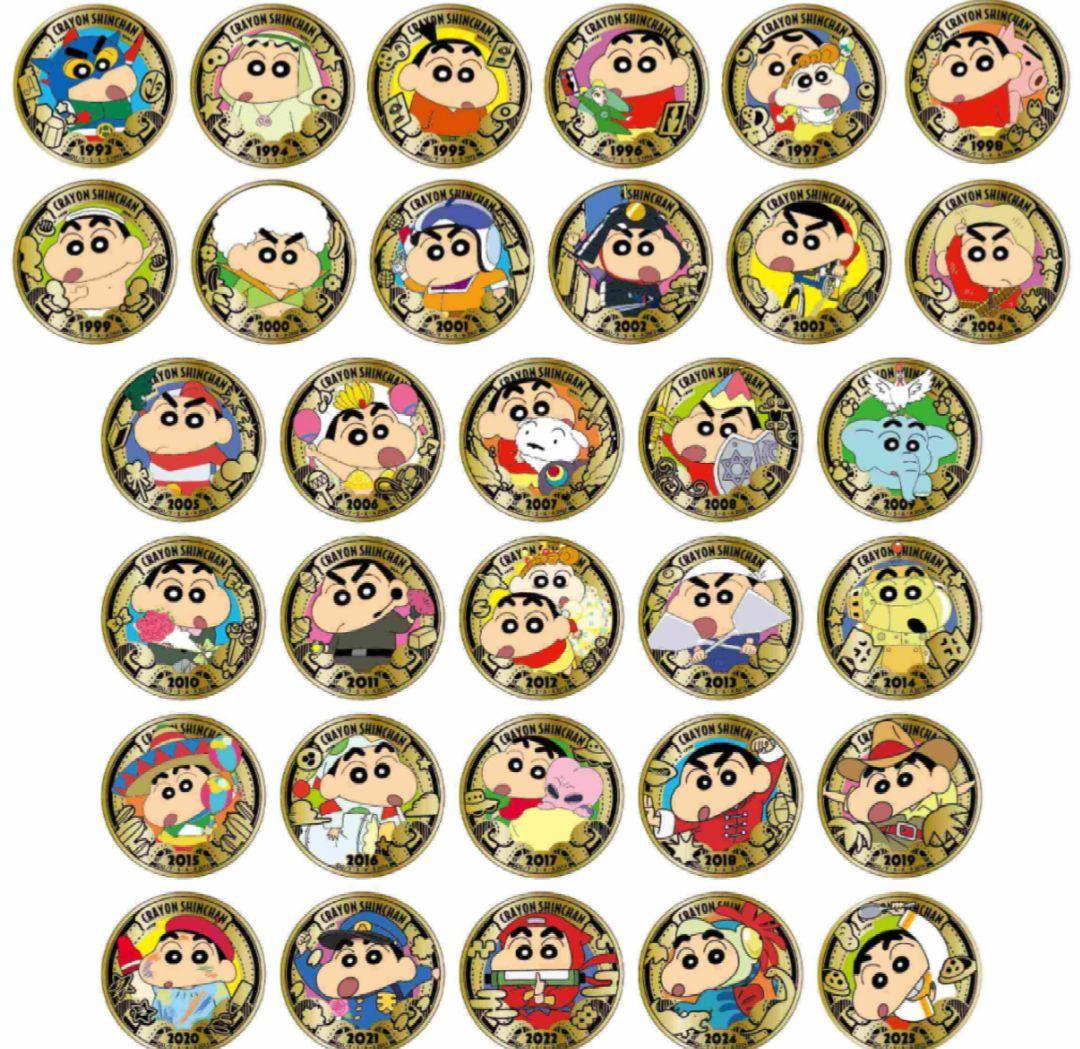 クレヨンしんちゃん 24金メッキ缶バッジ（ランダム32種）