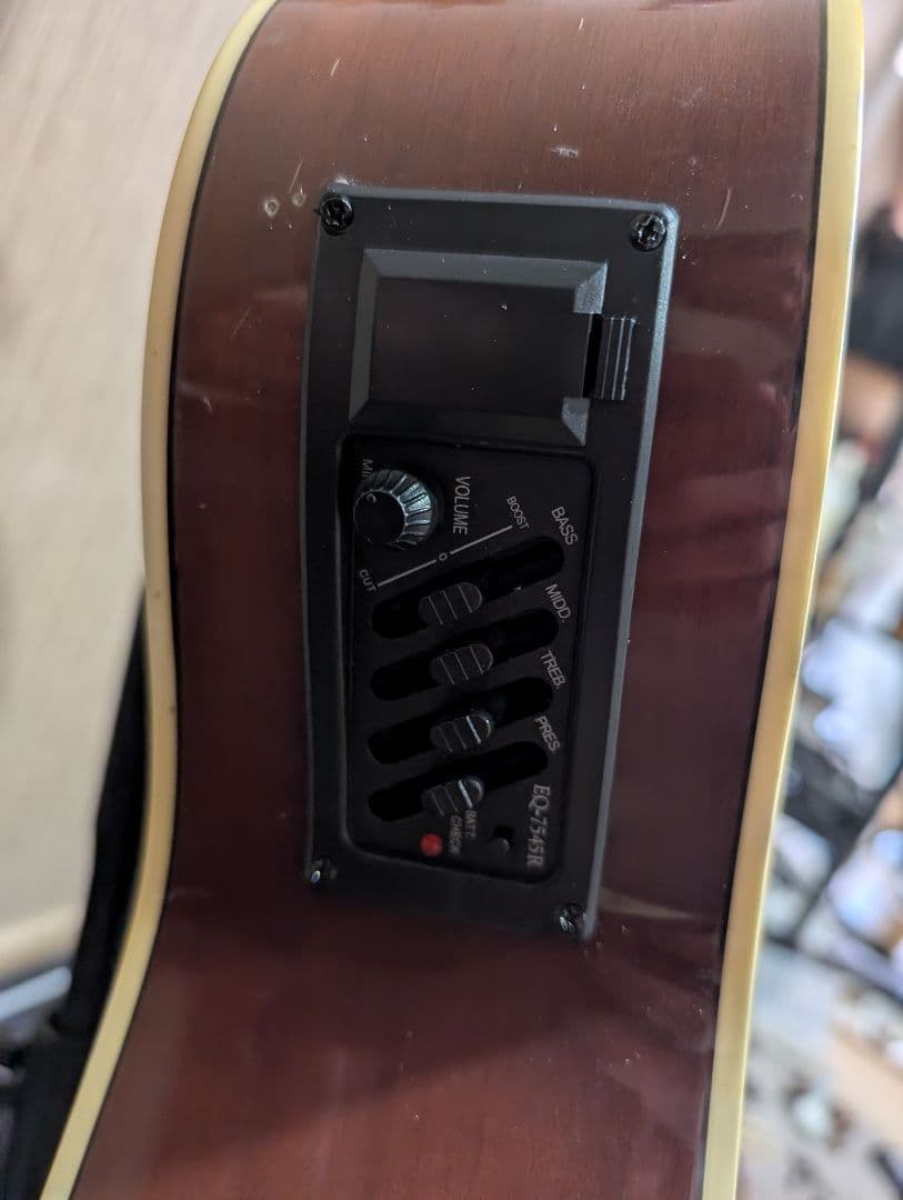 良音/YAMAHA　FS-325/TBS 改エレアコ　弦低め　サドル真鍮