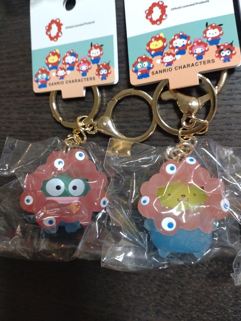 【ブルースター】サンリオミャクミャク クリアキーホルダー 6種