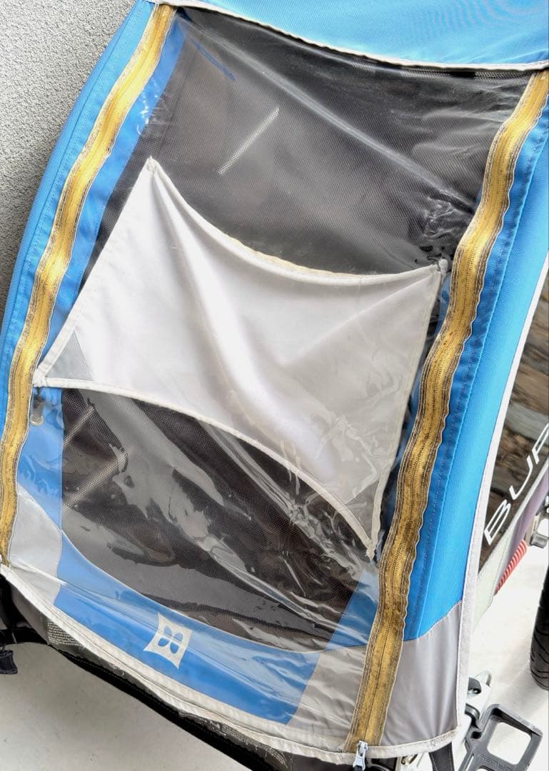 burley D’lite2 2人用トレーラー + 付属品