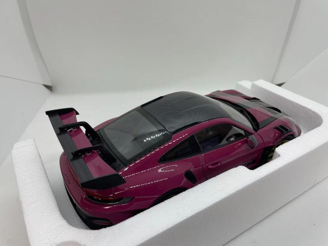 304-048 ノレブ 1/18 ポルシェ 911 GT3 RS 2022