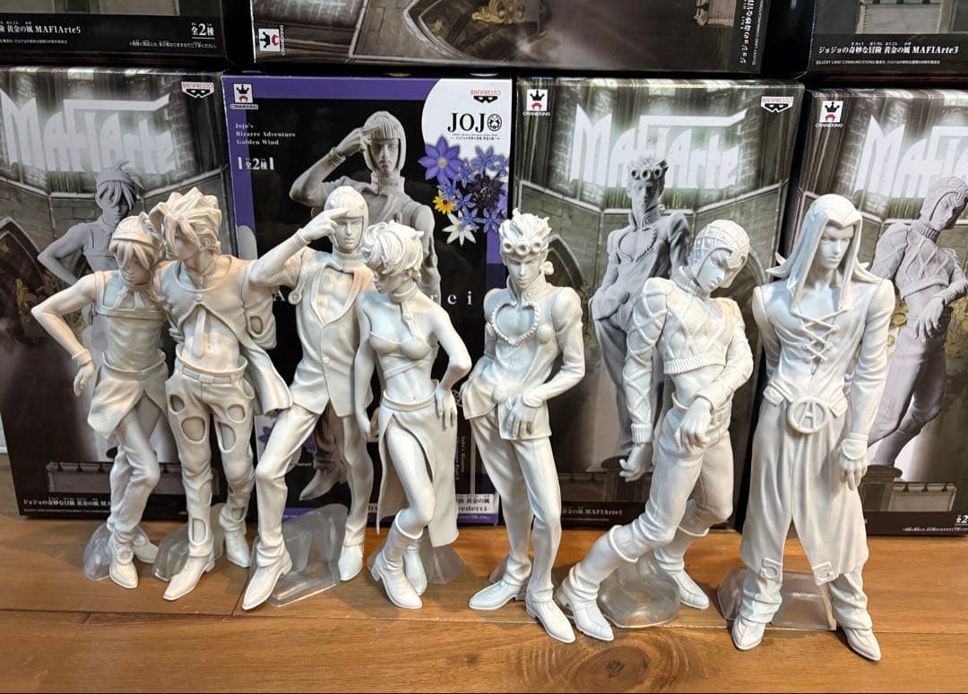 ジョジョの奇妙な冒険 石膏カラー フィギュア11体＋おまけ1体 計12体セット