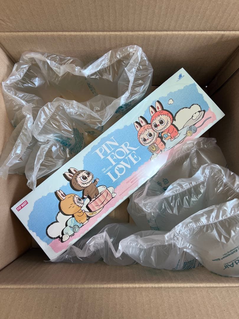 PIN FOR LOVE ぬいぐるみ　ラブブ　ポップマート　ボックス　新品未開封