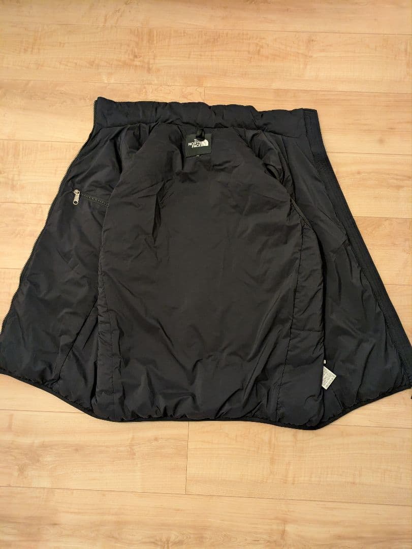 ノースフェイス　ライトライダーベスト　M　NY82555