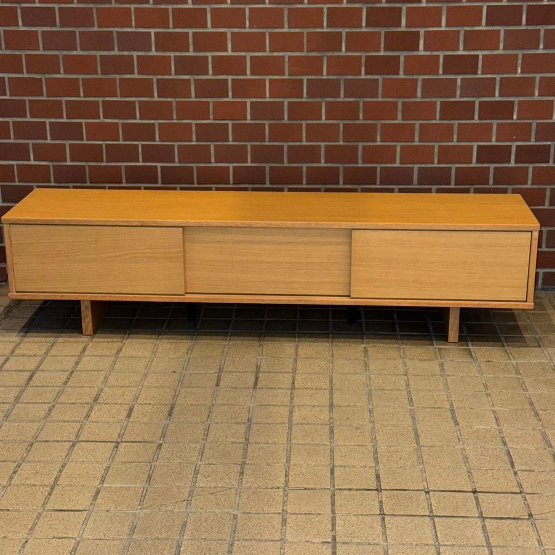 ☆☆無印良品　オーク材AVラック薄型（引戸）・幅150㎝　MUJI