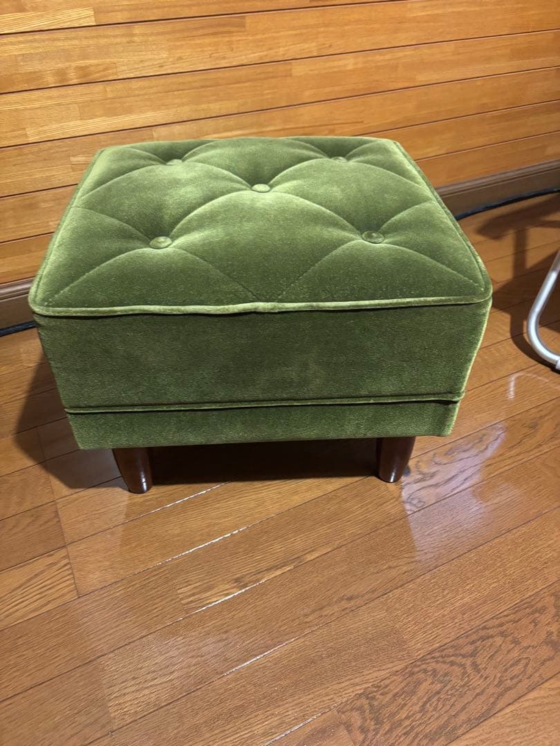 カリモク60　オットマン　モケットグリーン