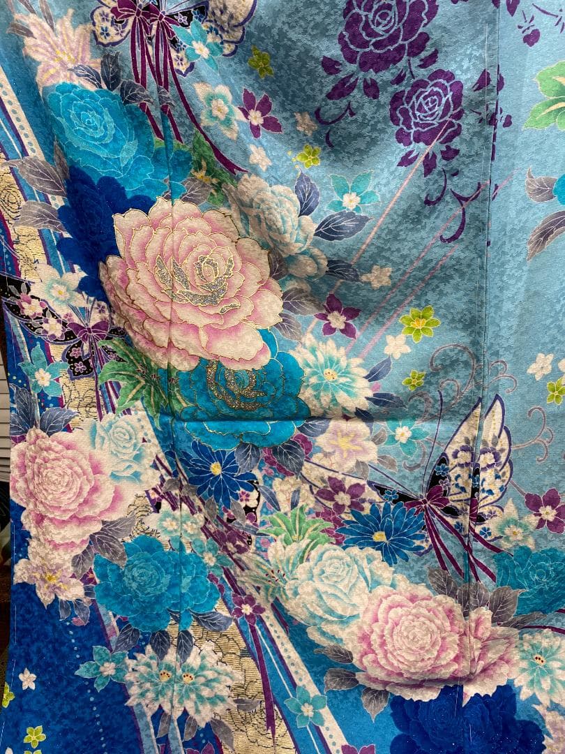 新春セール12日迄特別価格！ 新品 新柄　仮絵羽未仕立て　金彩　振袖　リメイク