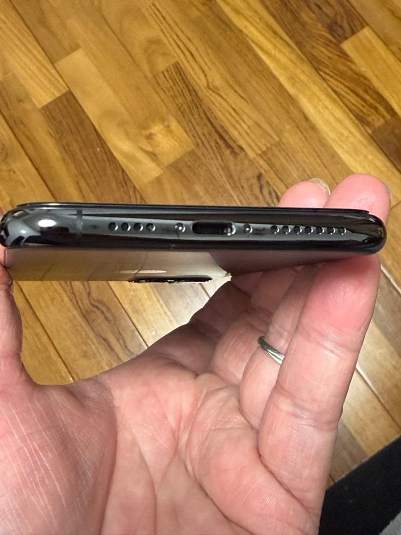 iPhone 11 pro max 256gb スペースグレー　simフリー