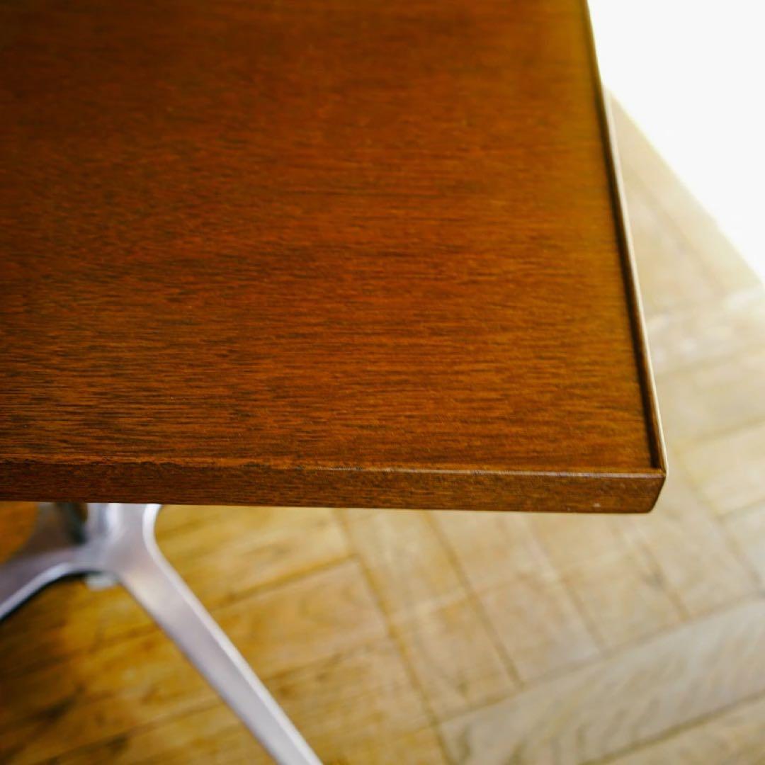 パシフィックファニチャー　サイドテーブル