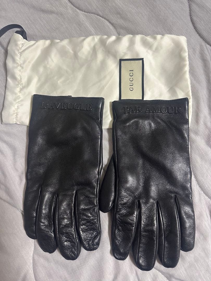 GUCCI ブラック レザー手袋 PAR AMOUR