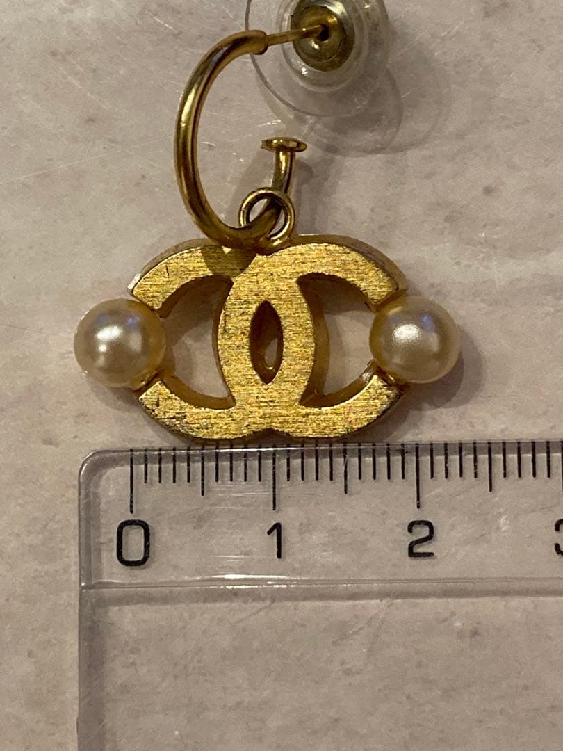 Chanel ピアス