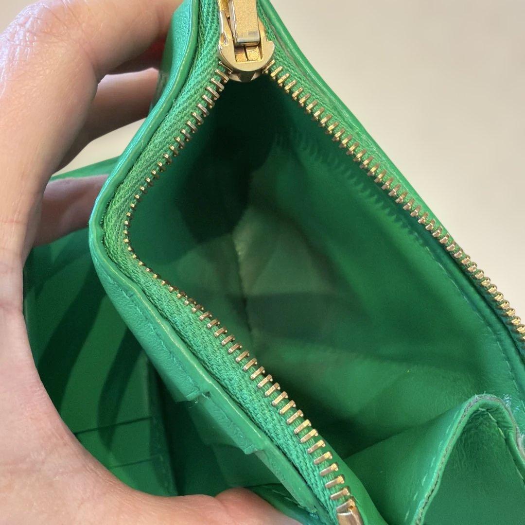 ボッテガヴェネタ グリーン 三つ折り財布