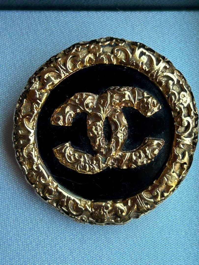 CHANELシャネル　超レア　ヴィンテージ　ブラック　溶岩ブローチ
