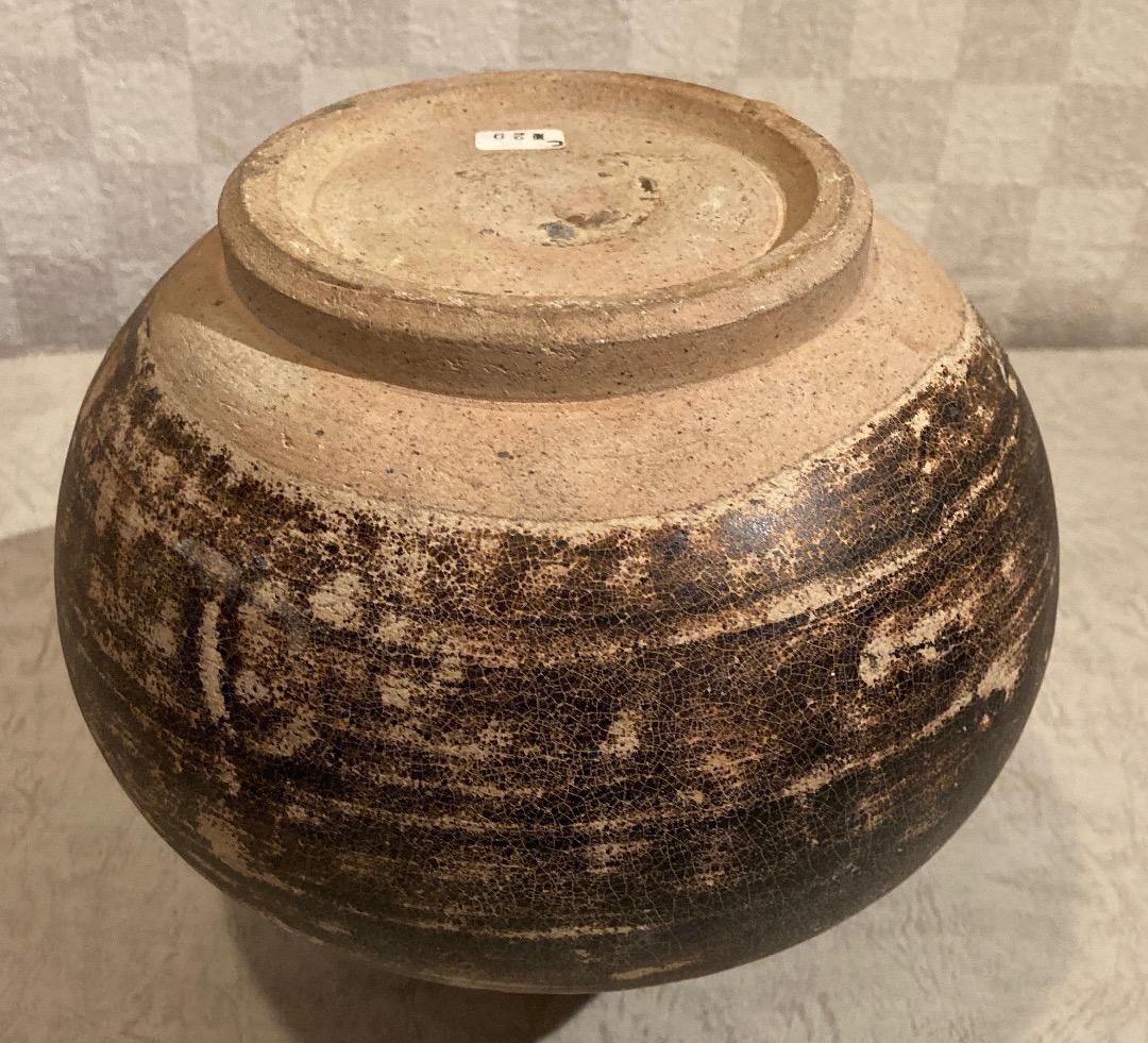 骨董　タイ　古都　スワンカクローク窯の耳付き、花瓶