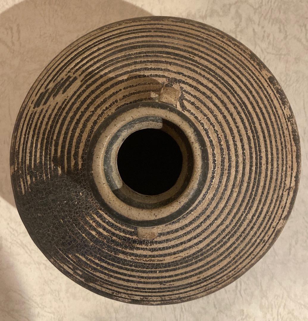 骨董　タイ　古都　スワンカクローク窯の耳付き、花瓶