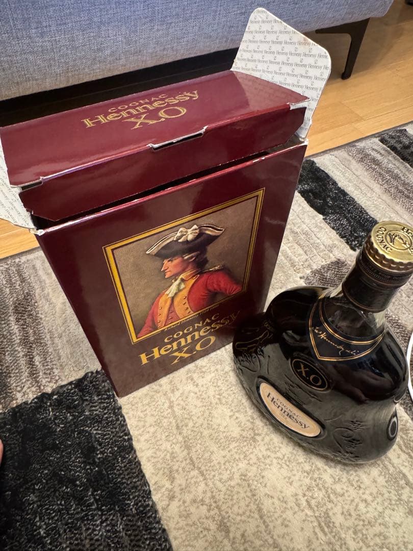 Hennessy XO ブランデー 750ml 箱入り
