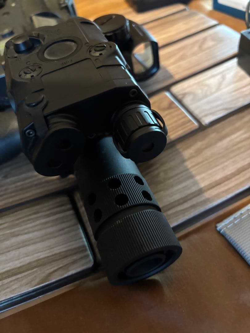 【値下，写真追加】VFC MOD.VR16 電動ガン バッテリー有り おまけ多数