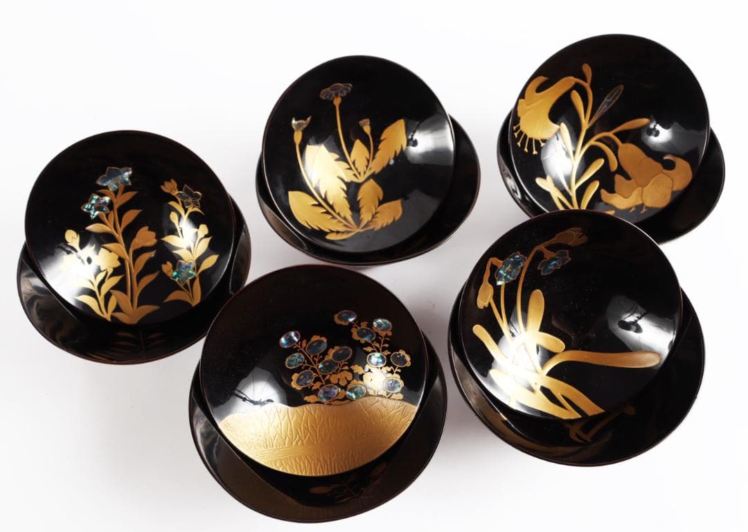 糸目 内梨地 螺鈿 花 図替 吸物椀 五客 蒔絵椀 懐石道具②