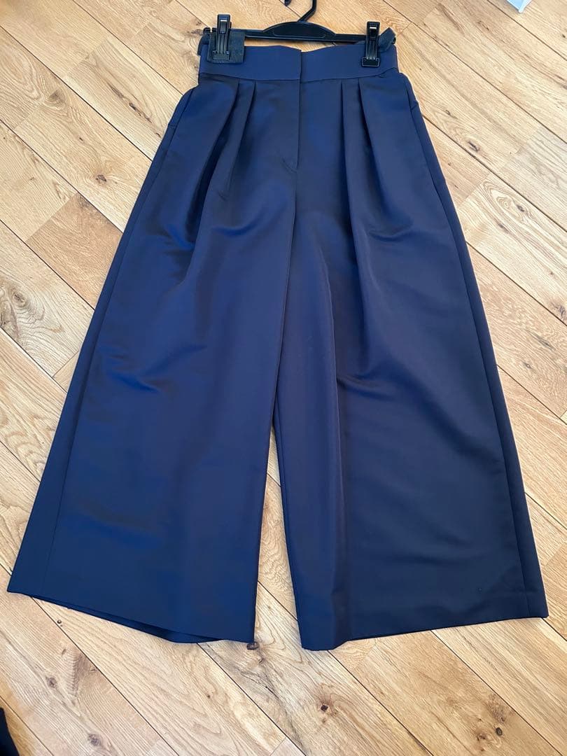 マーロンエノンフィ ネイビー ガウチョパンツ 36