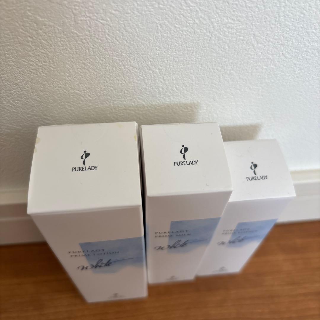 【新品未開封】ホワイトプライム3点セット　ピュアレディ 化粧水　美容駅　乳液