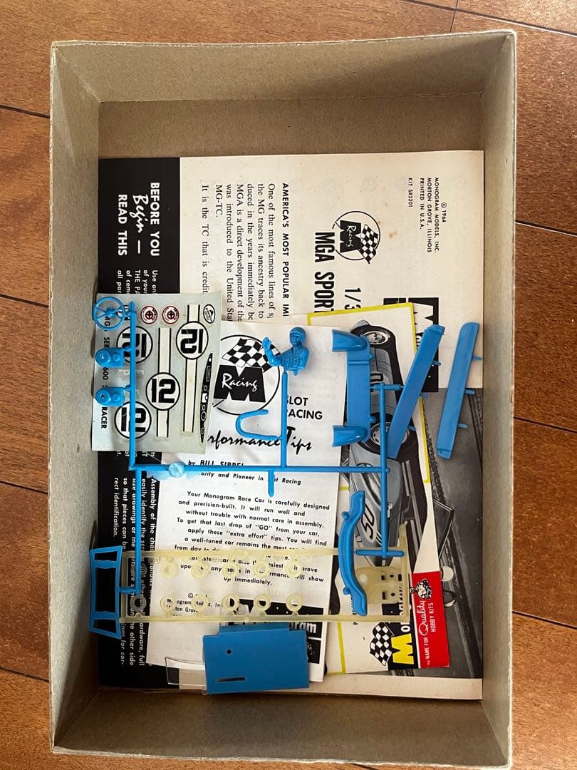 自動車 Monogram 1/32 Racing MGA Sports Car