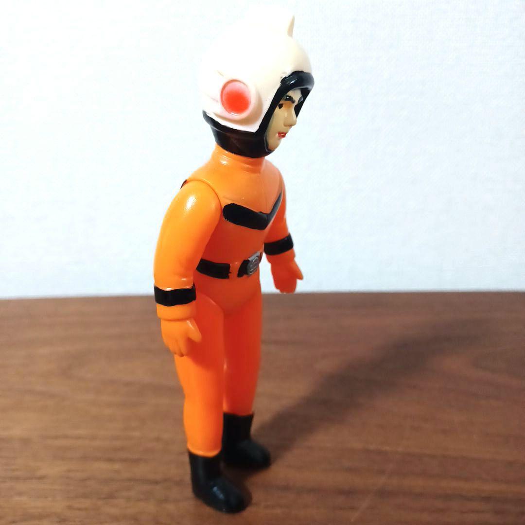 ウルトラマンシリーズ隊員「ZAT」「TAC」「MAT」ソフビフィギュア3体セット