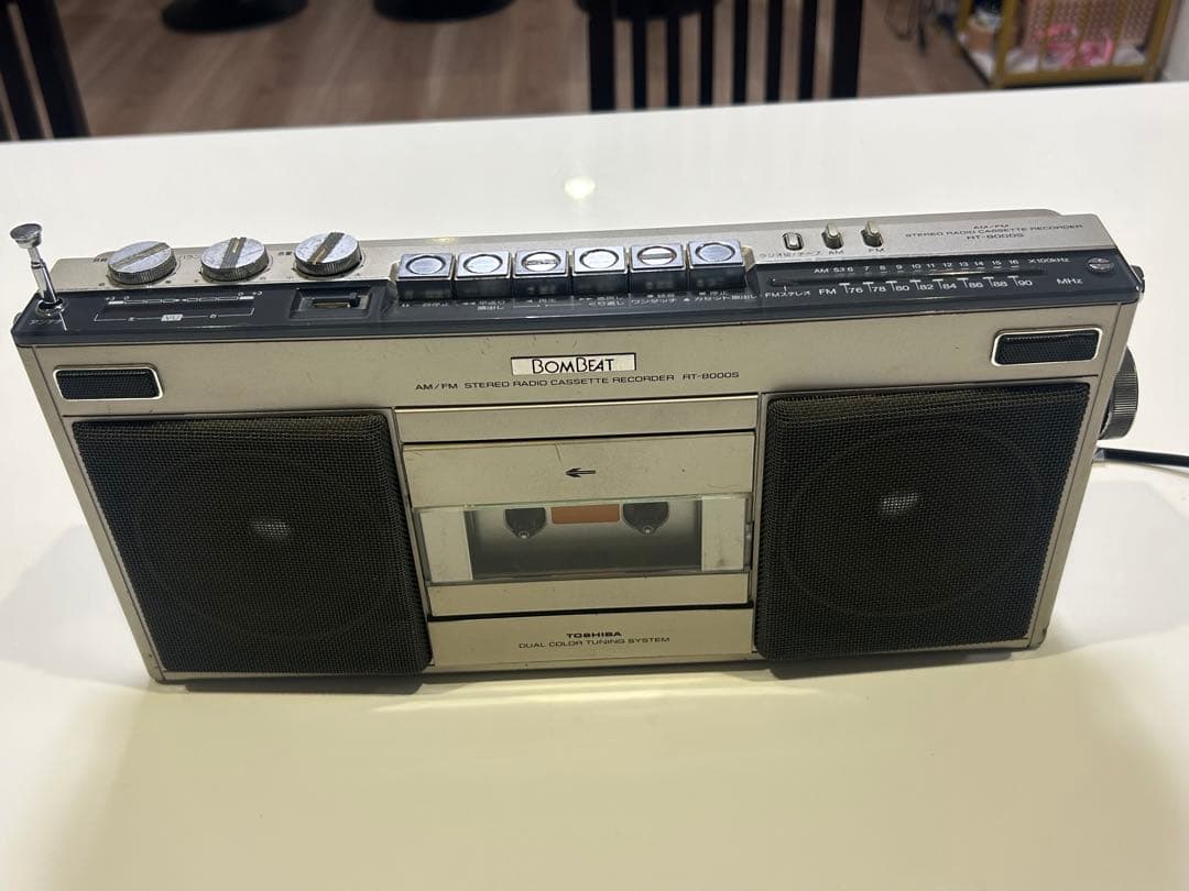 BOMBEAT RT-8000S カセットプレーヤー