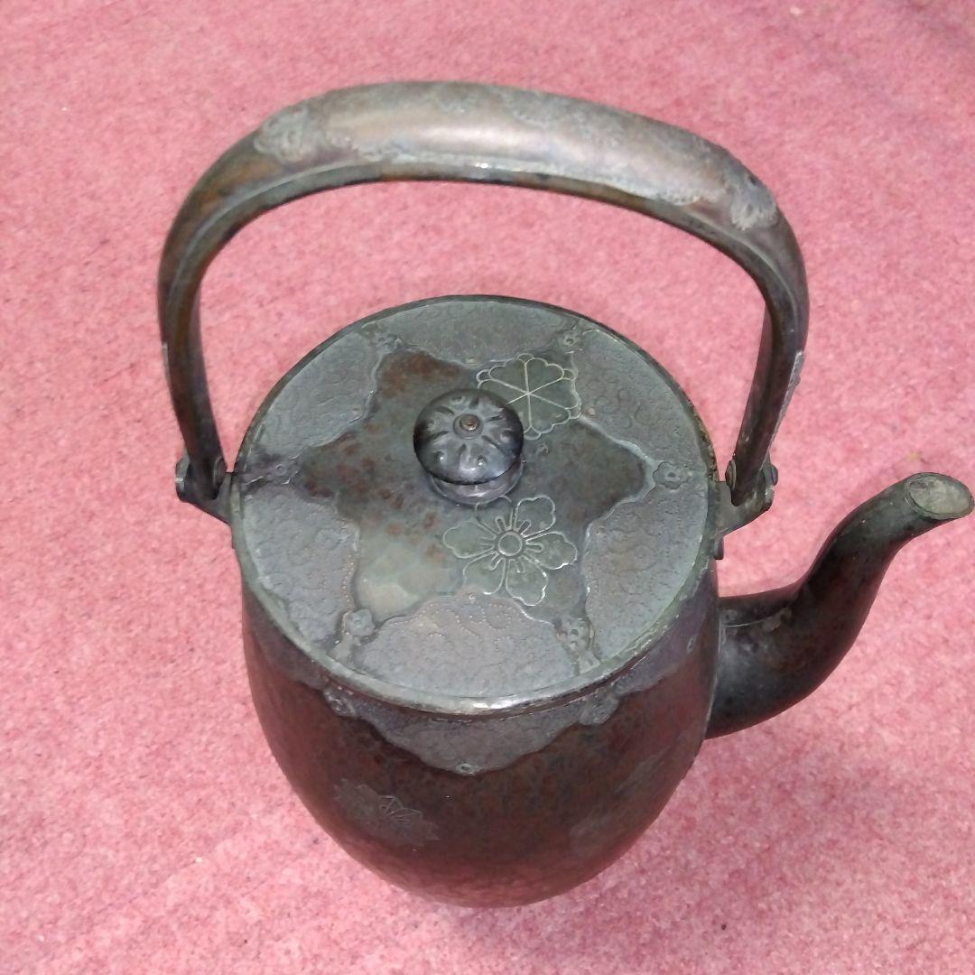 【素材不明】銅瓶 花模様 鉄瓶 銀瓶 錫瓶 やかん 水差し