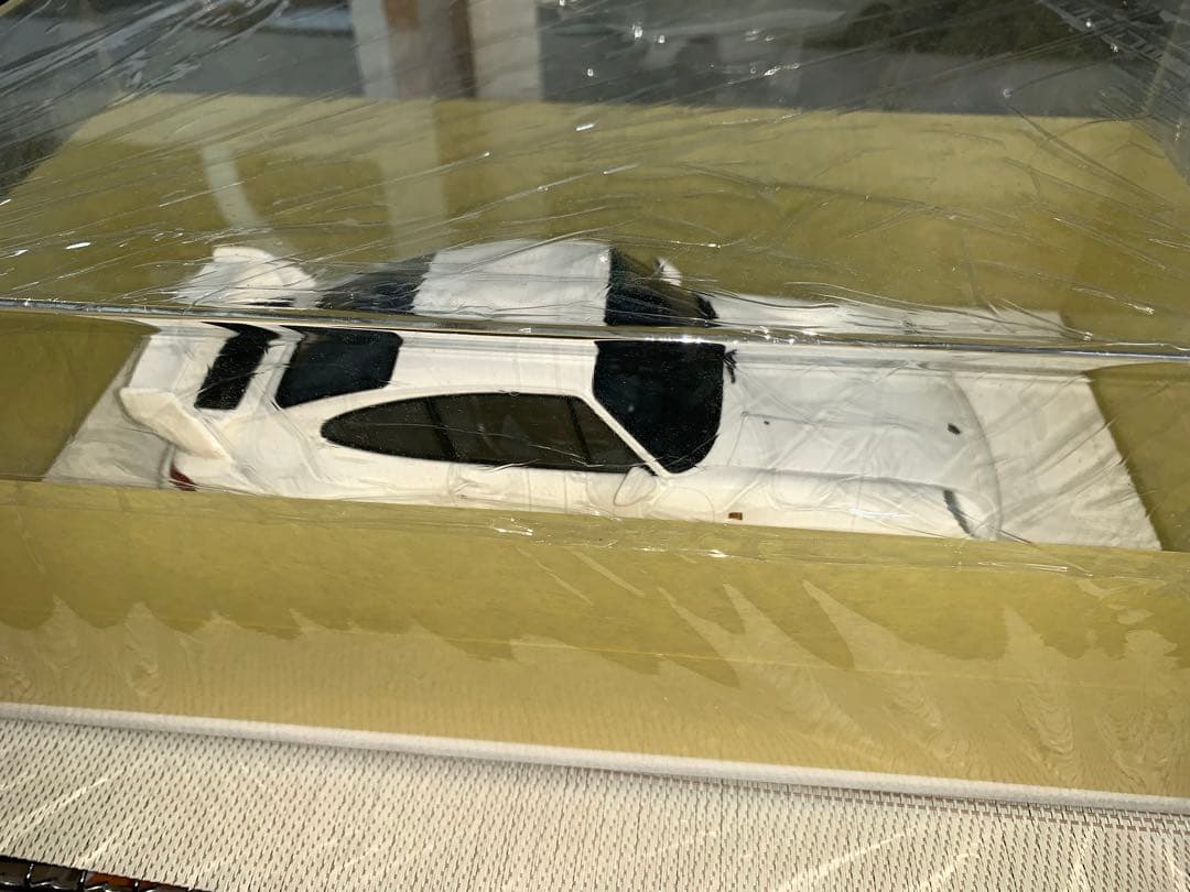 メイクアップ 1/18 ポルシェ911(993)カレラRS