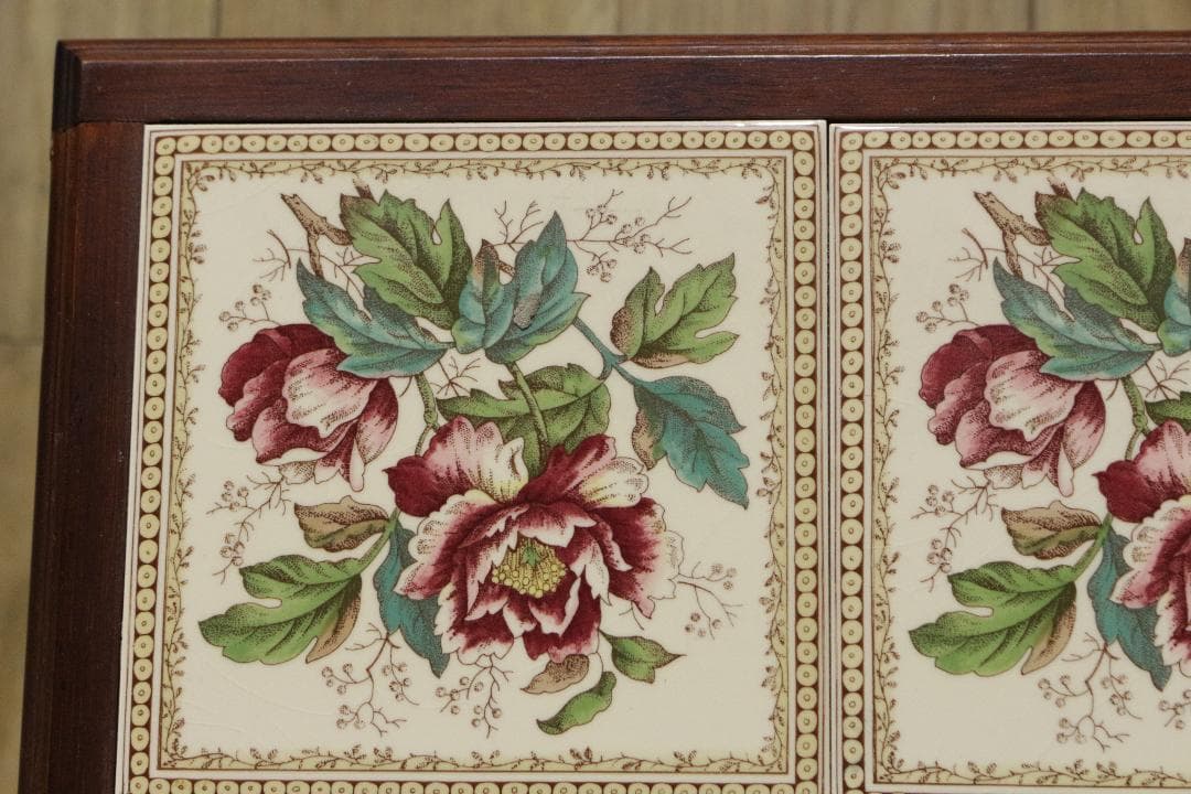 イギリス★タイル天板サイドテーブル★DemainCOLLECTION★木製家具★