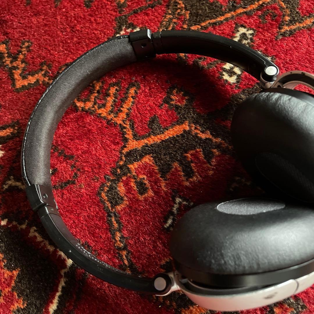BOSE ボーズ　On Ear Headphone オンイヤーヘッドホン