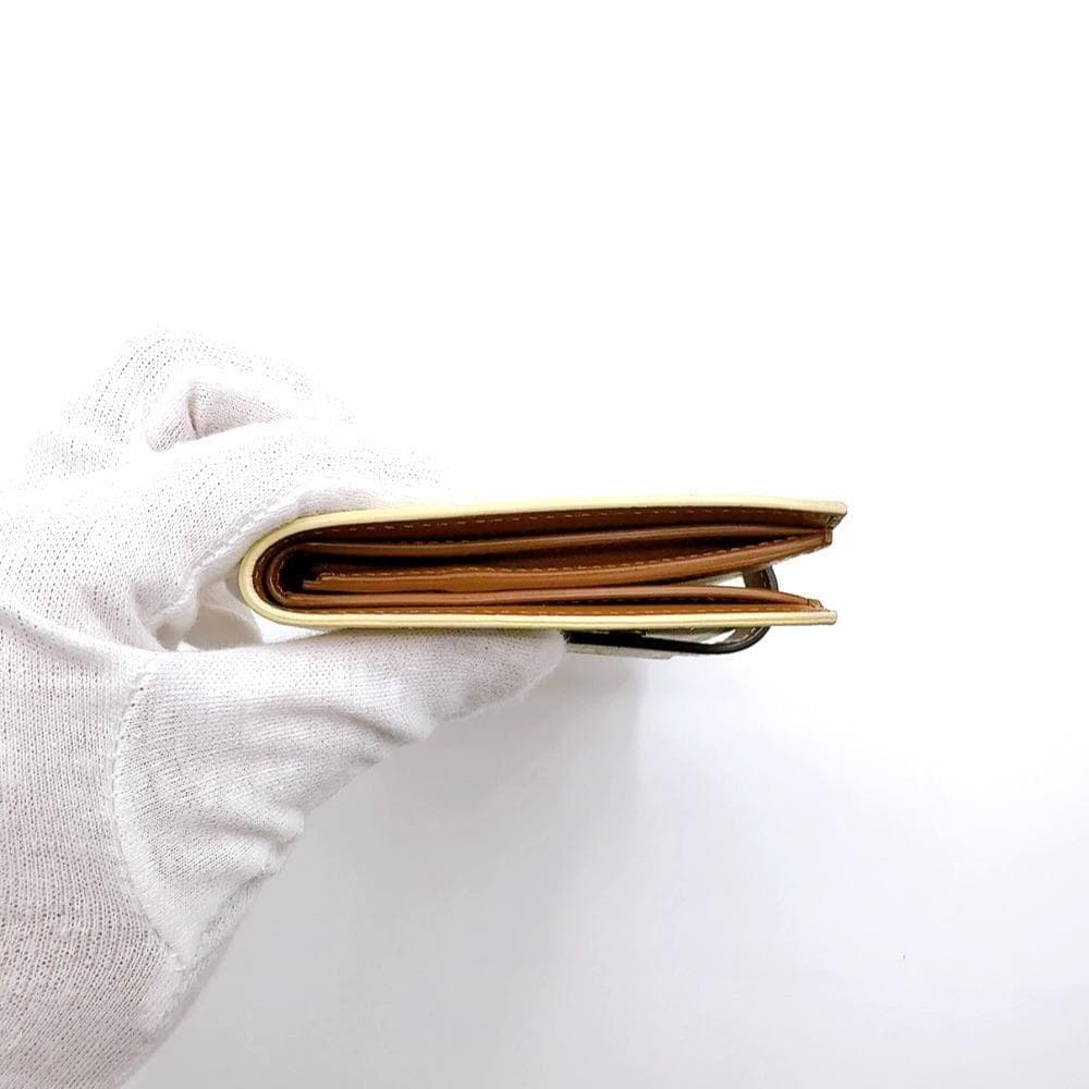 ◇セリーヌ◇トリオンフ/ミディアムストラップ/コンパクトウォレット/二つ折り財布