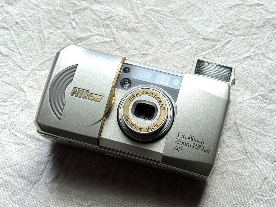 ⌘完動品！ 電池付き、作例あり！ Nikon Lite touch 120⌘