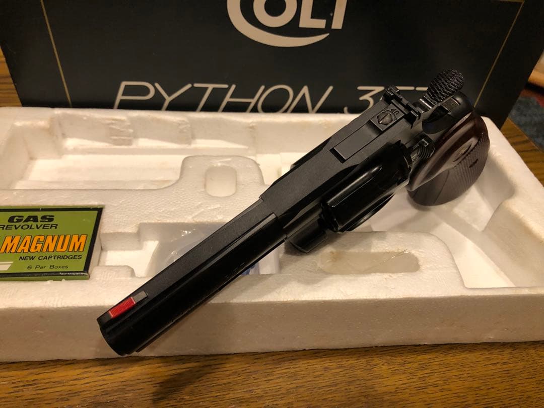 コクサイ　パイソン　357 4インチ ガスガン　レア