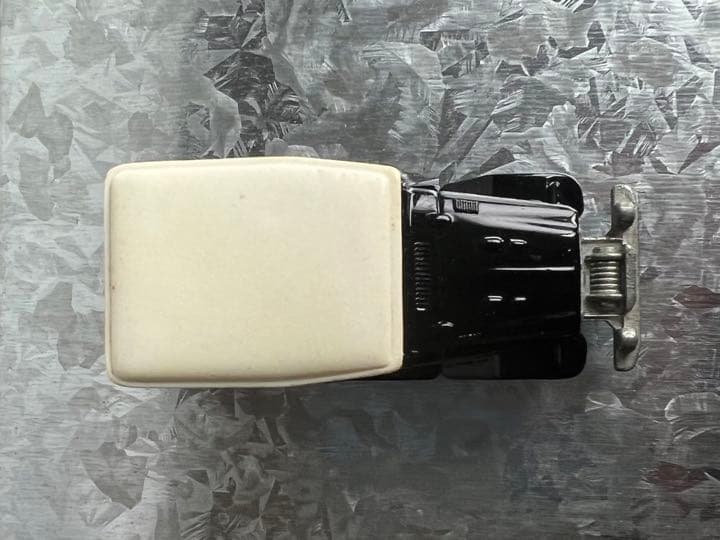 トミカ ランドクルーザー No.2 日本製