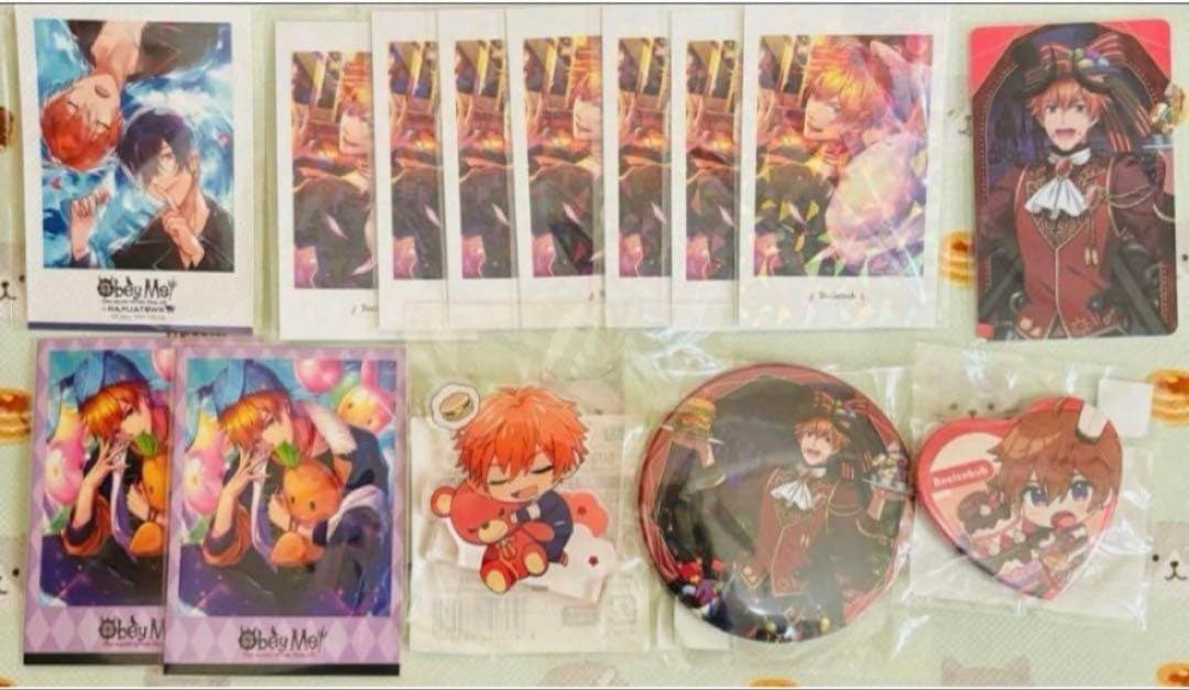 おべいみー　ベール　チェキ3枚　ホロチェキ7枚　アクスタ　缶バッジ2個　他