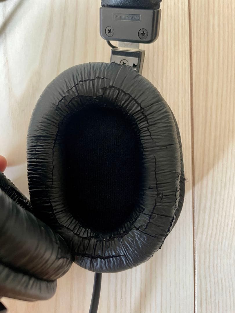 ソニー SONY MDR-7506 折りたたみ式モニターヘッドホン