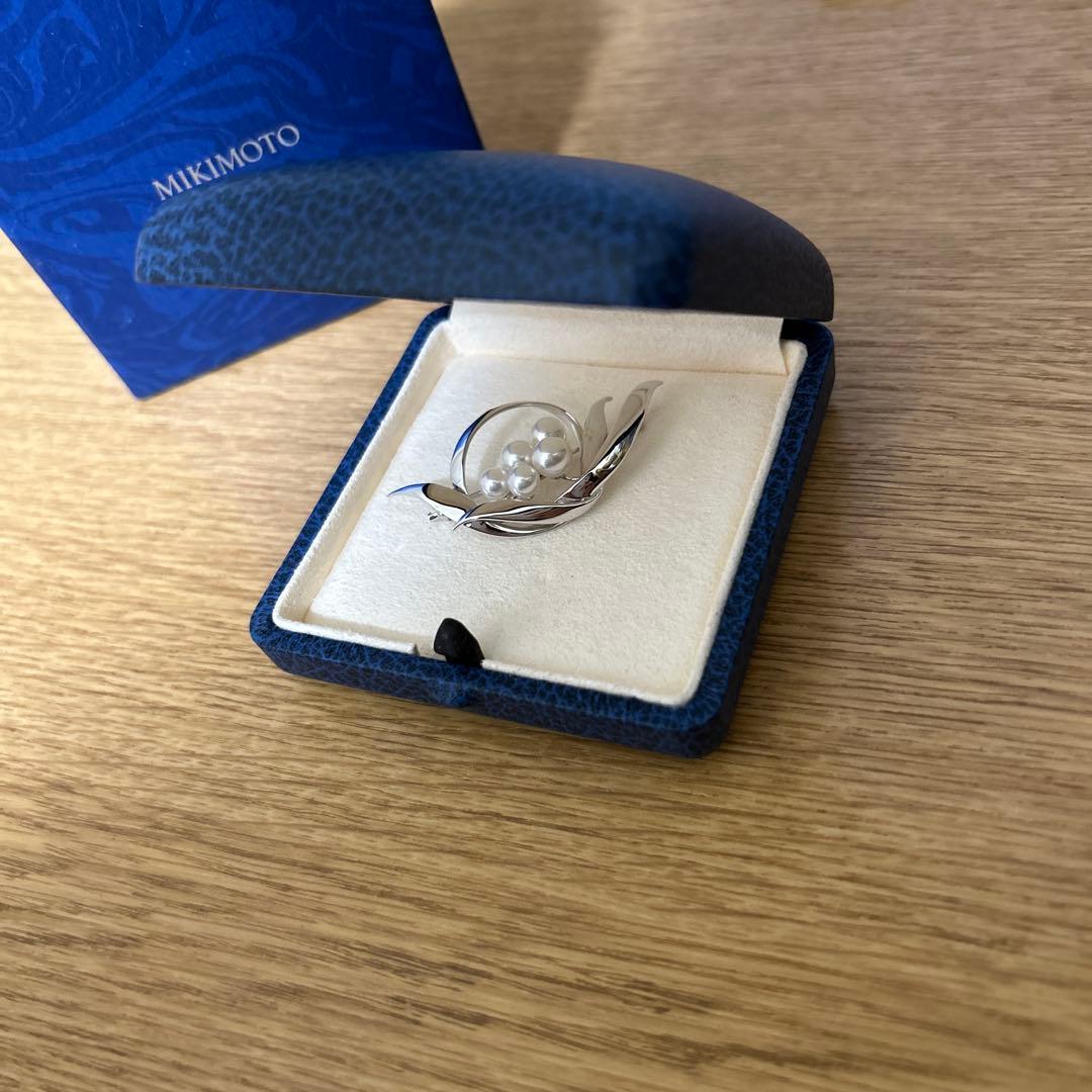MIKIMOTO ミキモト　真珠　パール　ブローチ　5珠　シルバー