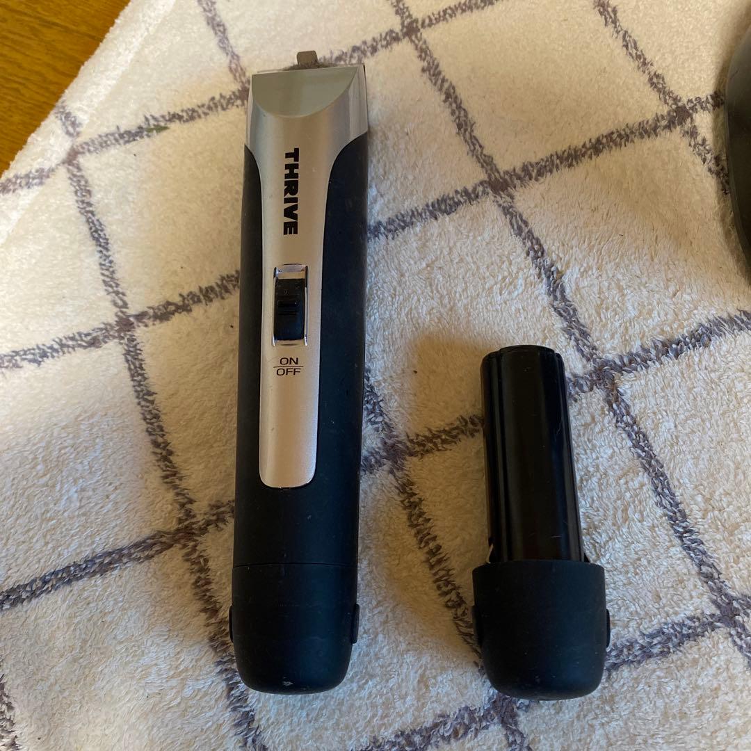 THRIVE 充電式バリカン MODEL 556