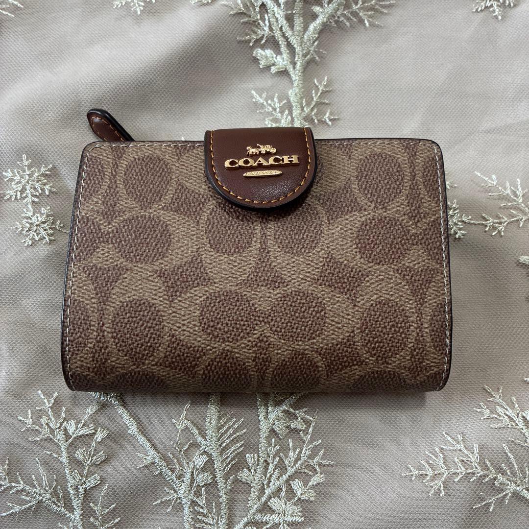【新品未使用】COACH 二つ折り財布 ブラウン CW786