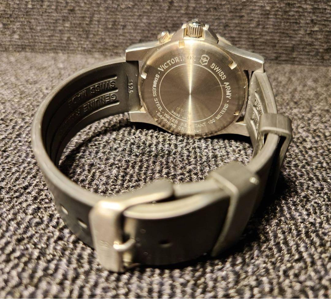 Victorinox ダイバーズウォッチ ブラック　ビクトリノックス　腕時計