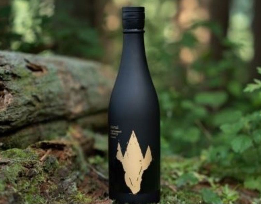 日本酒narui suginomoribrewery since1793二本