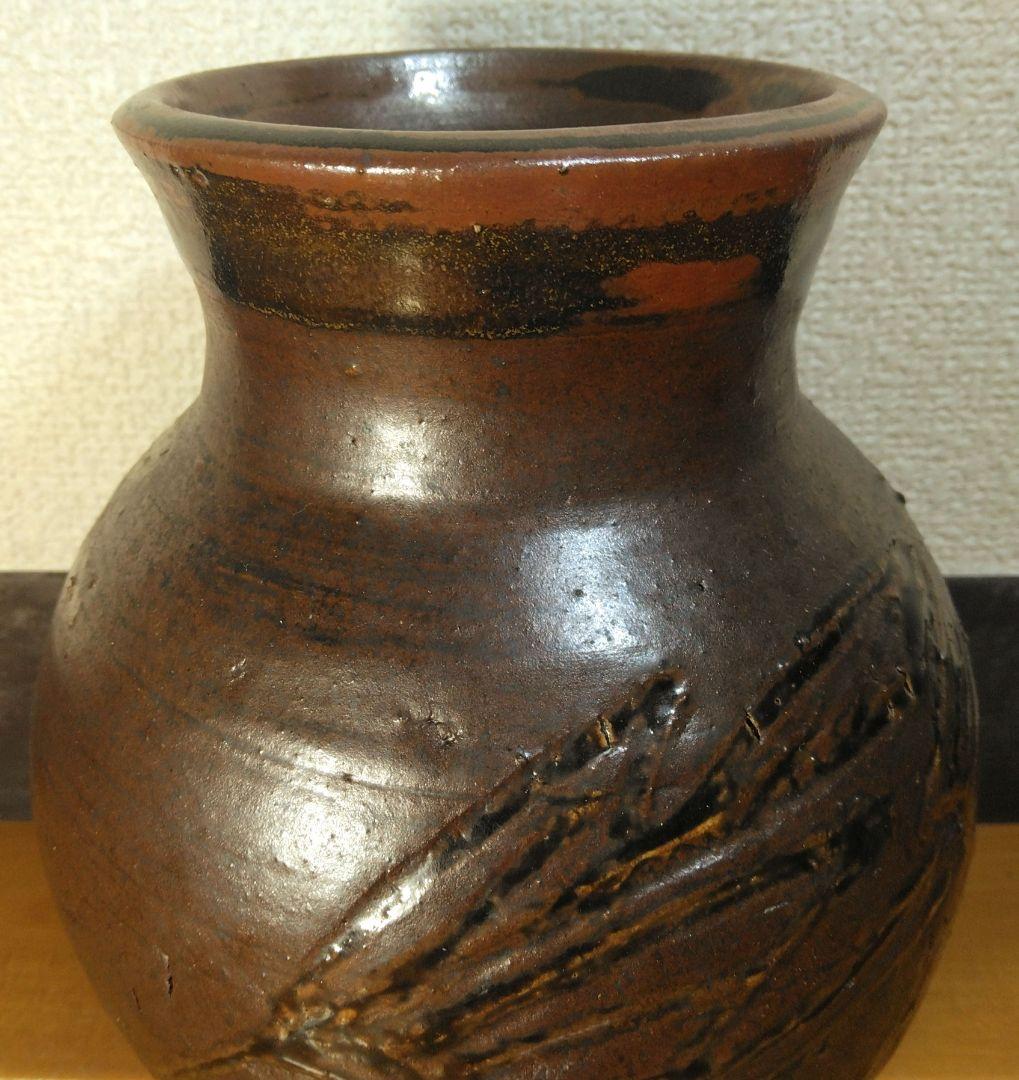 人間国宝 金城次郎 壷屋焼 黒花瓶 栞 共箱 美品完品 魚紋2 大珍品 希少品