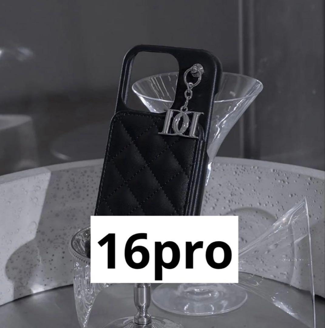 Darich キルティングミラーDDチャームiPhoneケース 16pro
