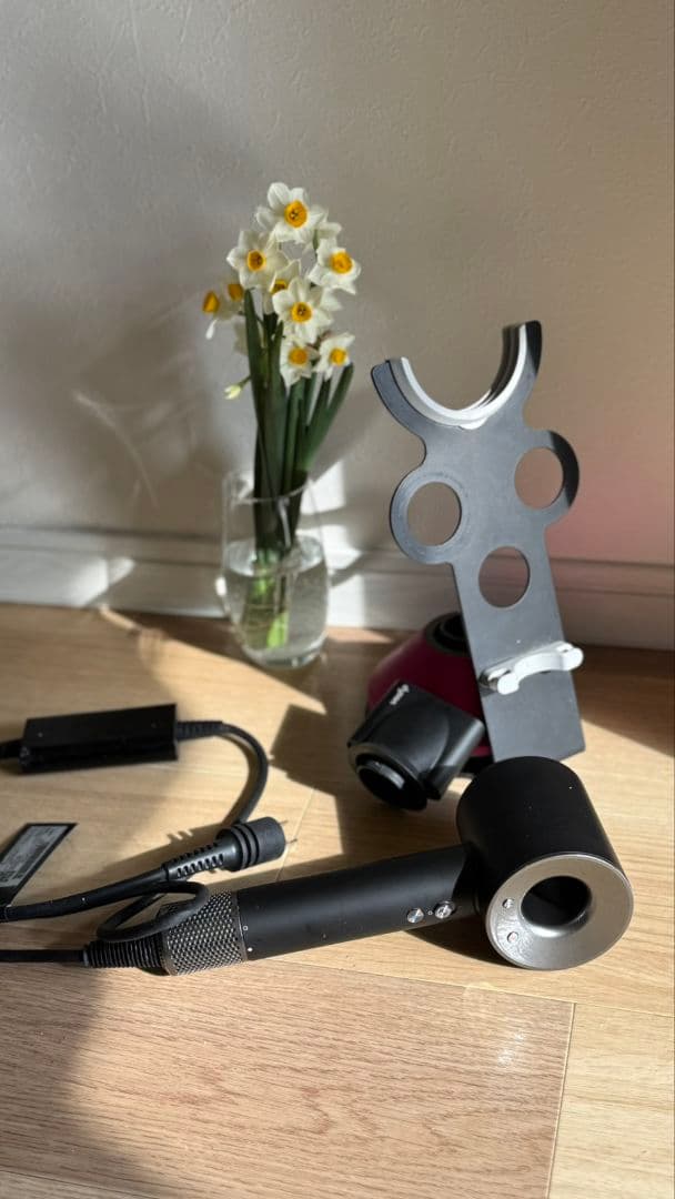 Dyson Supersonic ヘアドライヤー ブラック/ニッケル