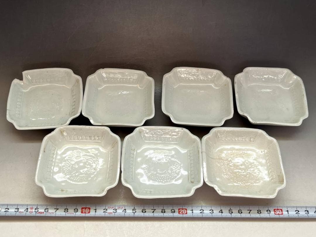 小皿■出石焼（江戸～明治）古い白磁四方皿角皿 7枚 龍 傷有 時代物 骨董品■